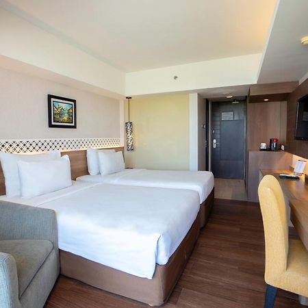 Ramada By Wyndham Bali Sunset Road Kuta Hotell Seminyak Exteriör bild