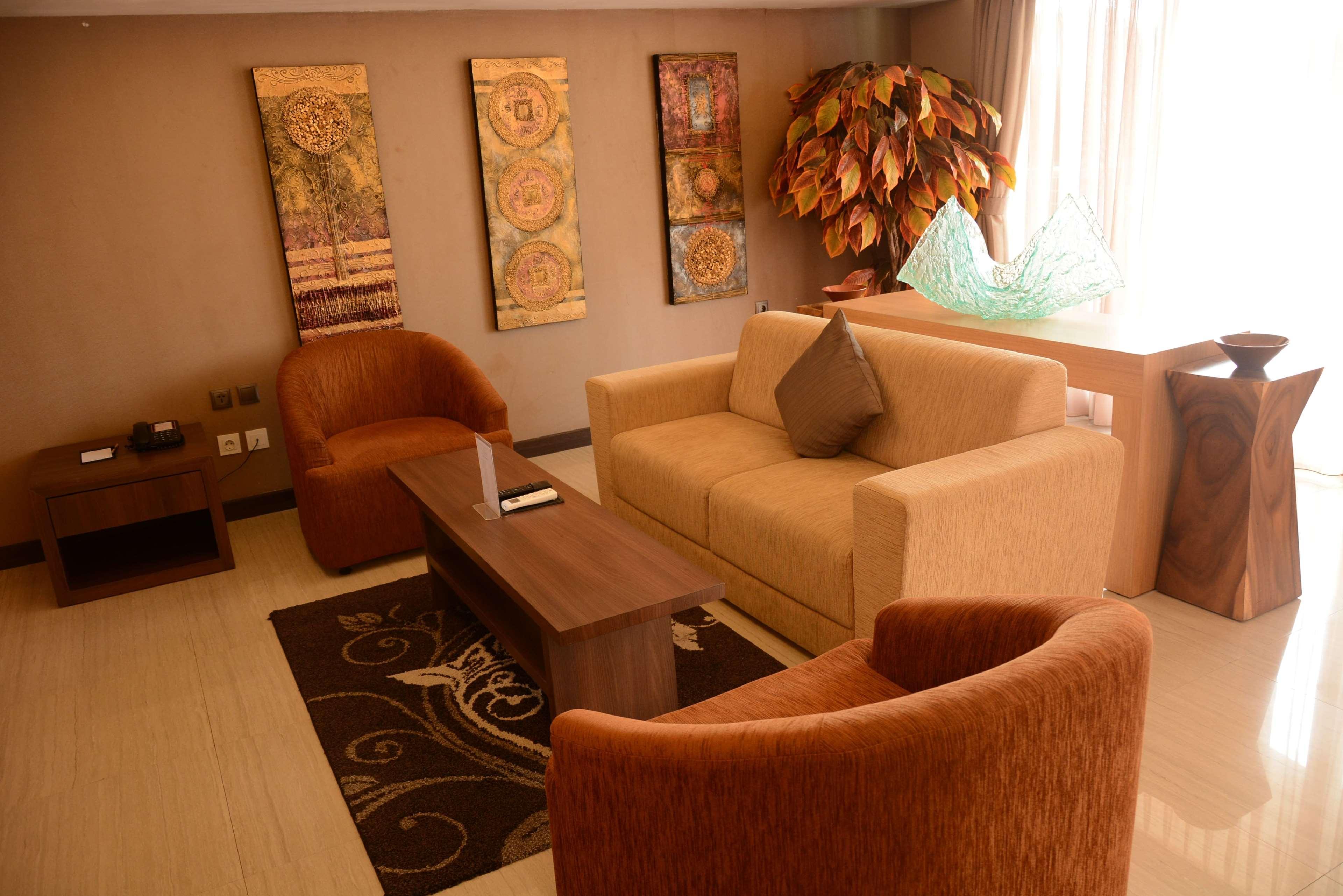 Ramada By Wyndham Bali Sunset Road Kuta Hotell Seminyak Exteriör bild