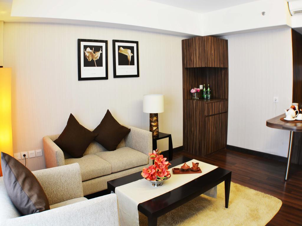 Ramada By Wyndham Bali Sunset Road Kuta Hotell Seminyak Exteriör bild