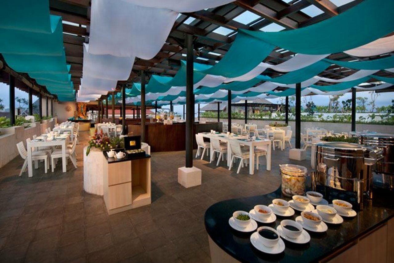 Ramada By Wyndham Bali Sunset Road Kuta Hotell Seminyak Exteriör bild
