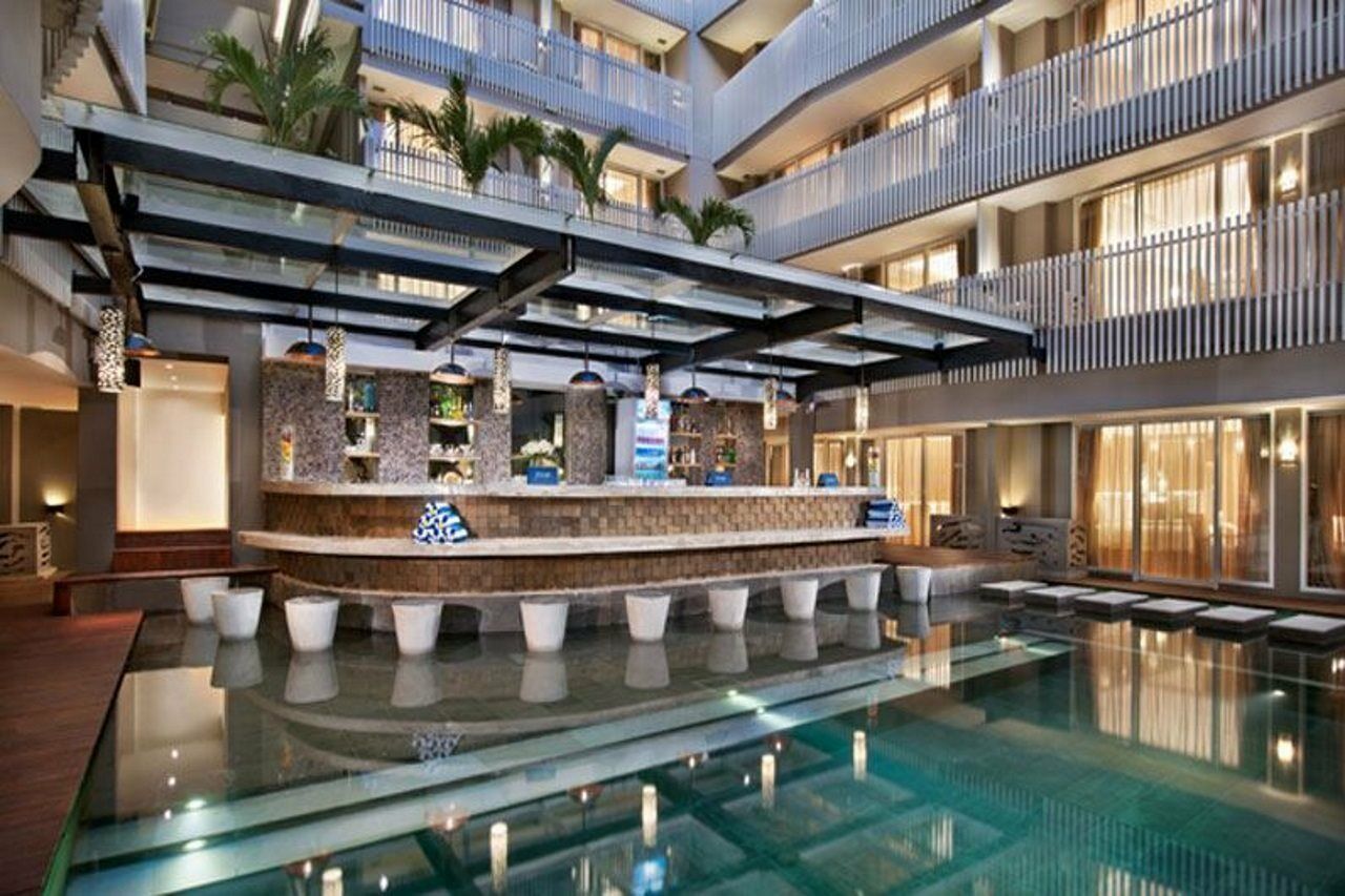 Ramada By Wyndham Bali Sunset Road Kuta Hotell Seminyak Exteriör bild