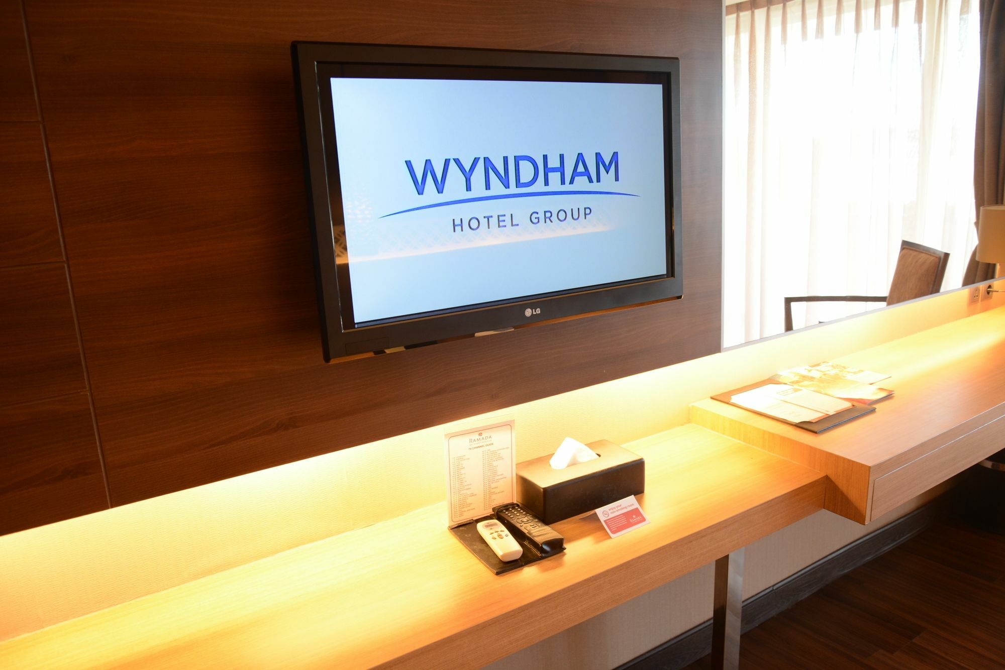 Ramada By Wyndham Bali Sunset Road Kuta Hotell Seminyak Exteriör bild